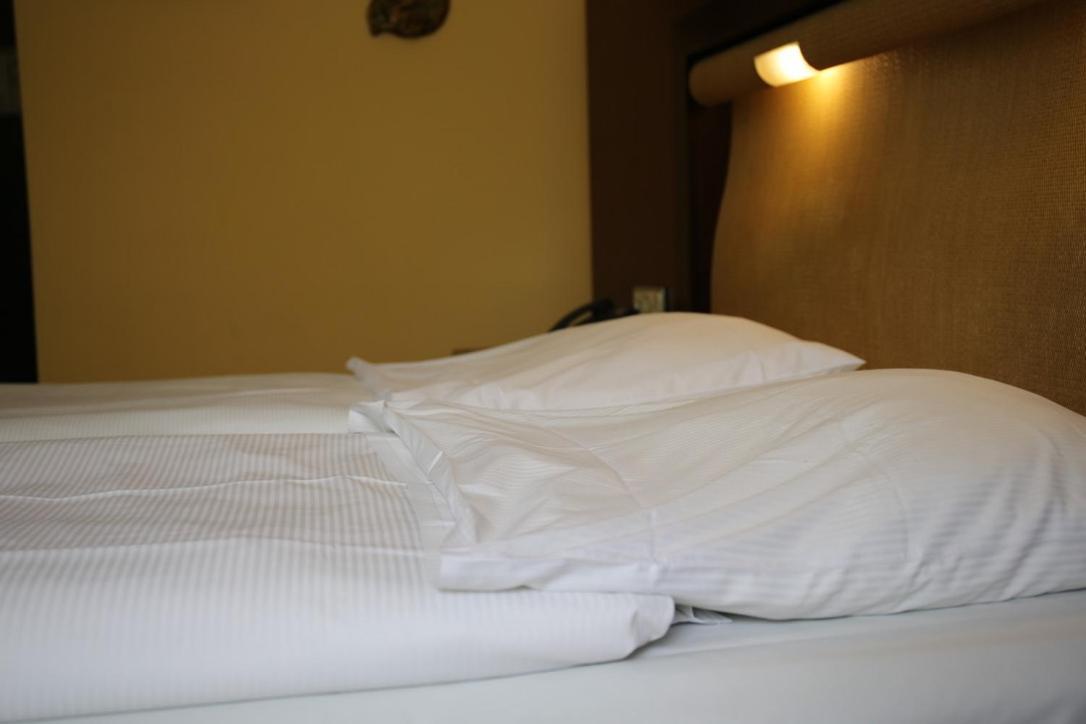 Royal Inn Кьолн Екстериор снимка